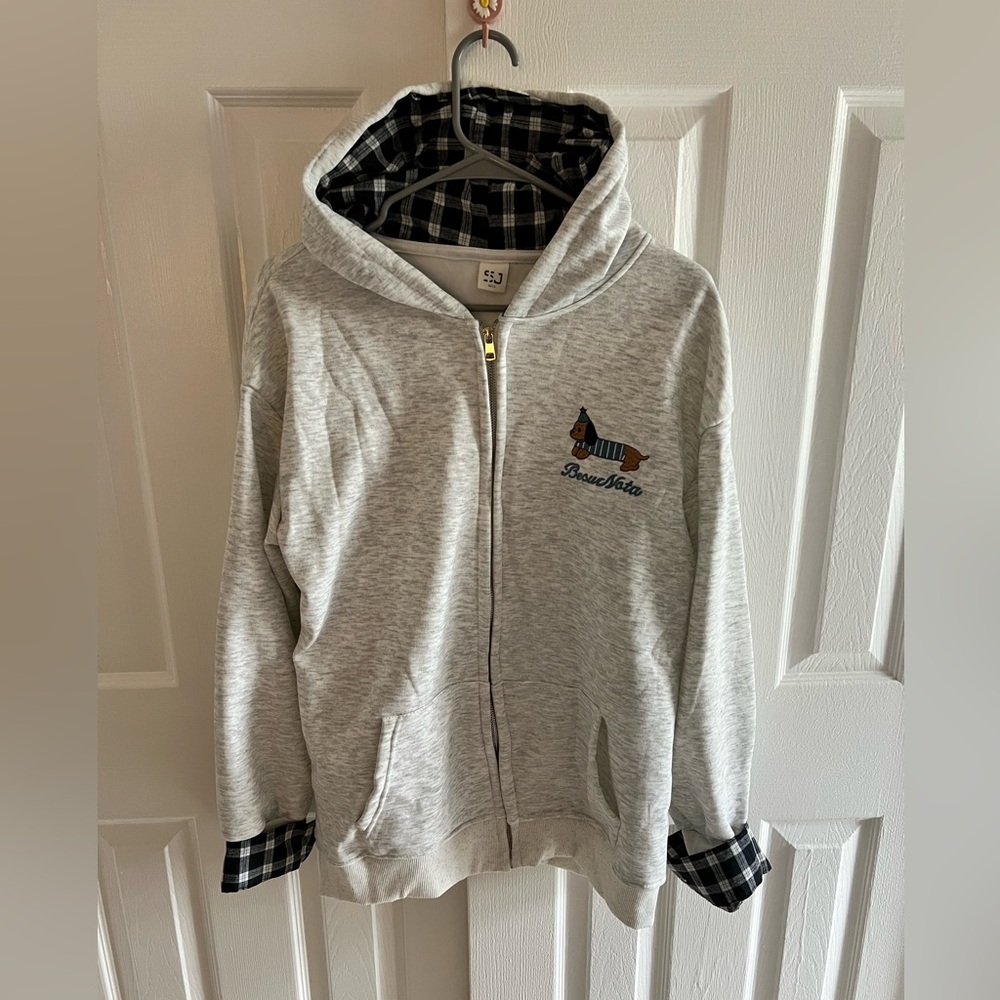 Embroidered Zip-up Sweatshirt